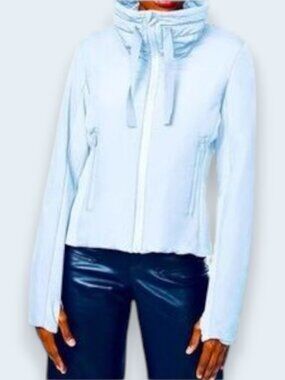 Bernardo mixed media puffer jacket powder blue women's size M